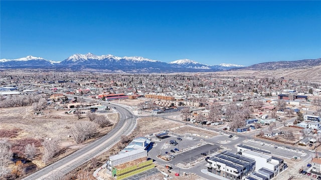 bird's eye view with a mountain view