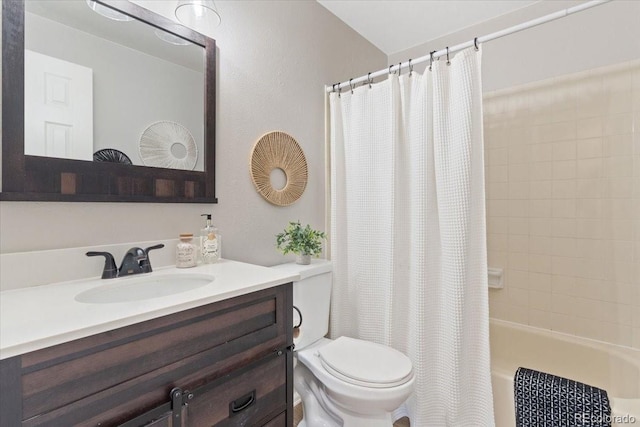 10895 W Bowles Pl, Littleton, CO 80127 - full bath featuring toilet, vanity, and shower / tub combo