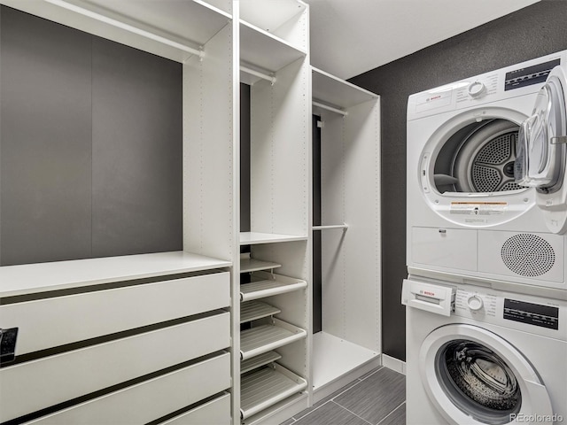 15915 E Mercer Cir, Aurora, CO 80013 - washroom with stacked washing machine and dryer