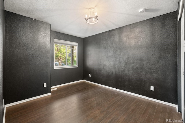 11384 Oakland Dr, Henderson, CO 80640 - photo 16
