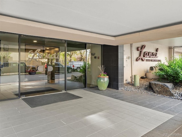 view of entrance to property