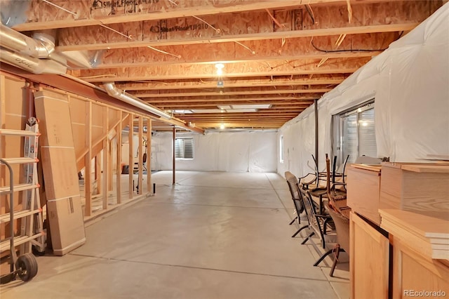 3590 S Malaya St, Aurora, CO 80013 - view of below grade area