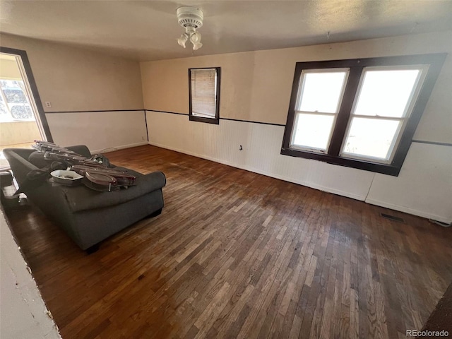 714 Michigan Ave, Limon, CO 80828 - photo 6