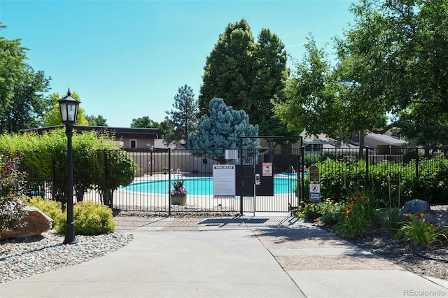 3272 S Oneida Way, Denver, CO 80224