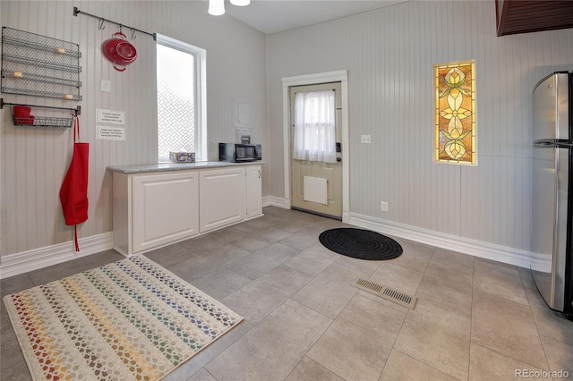 114 N 7th St, Colorado Springs, CO 80905 - reception area with visible vents