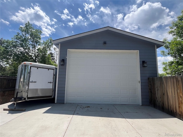 1158 E Easter Ct, Centennial, CO 80122 - view of detached garage
