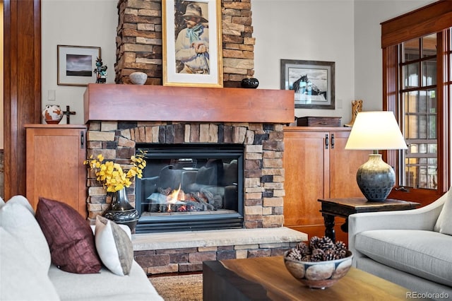 living room featuring a fireplace