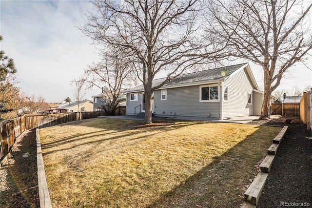 view of yard with a patio