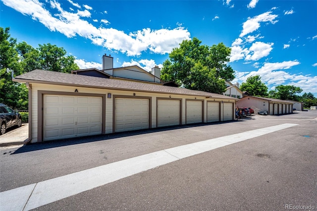 5439 S Dover St Unit 101, Littleton, CO 80123 - view of garage