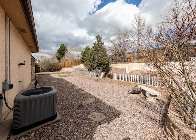 2013 Ambleside Dr, Colorado Springs, CO 80915 - photo 42