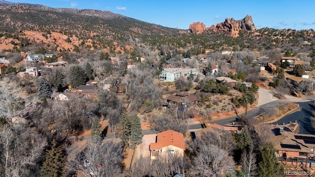 drone / aerial view featuring a mountain view