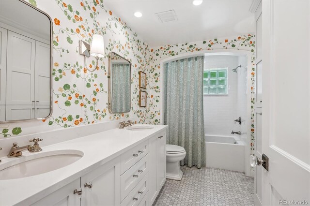 225 N Ivanhoe St, Denver, CO 80220 - bathroom featuring wallpapered walls, toilet, shower / bath combination with curtain, double vanity, and recessed lighting
