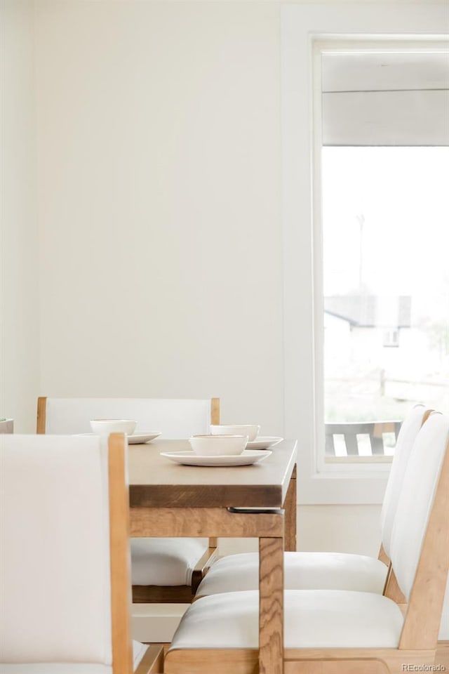 930 S Lowell Blvd, Denver, CO 80219 - view of dining area