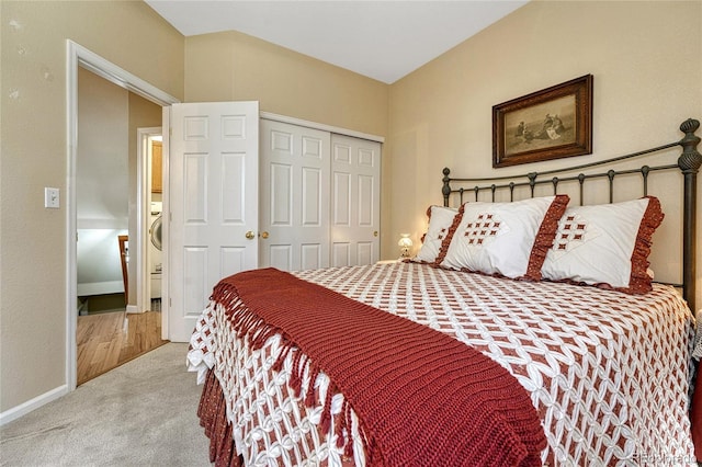 bedroom featuring a closet, carpet flooring, and baseboards