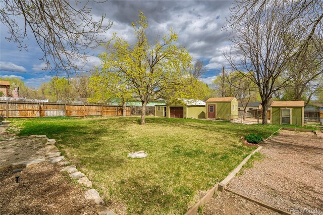 2418 Hagerman St, Colorado Springs, CO 80904 - photo 21