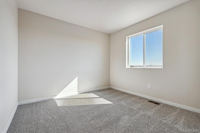 empty room featuring carpet