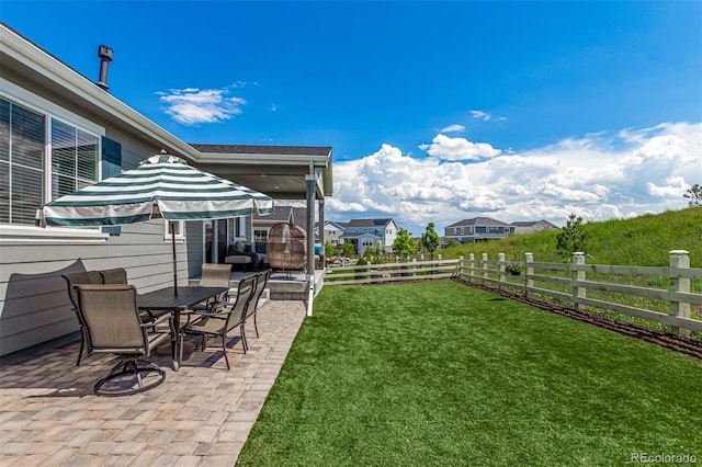 view of yard with a patio area