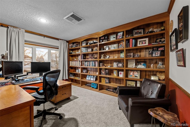 2090 S Gray Dr, Lakewood, CO 80227 - carpeted office featuring visible vents and a textured ceiling