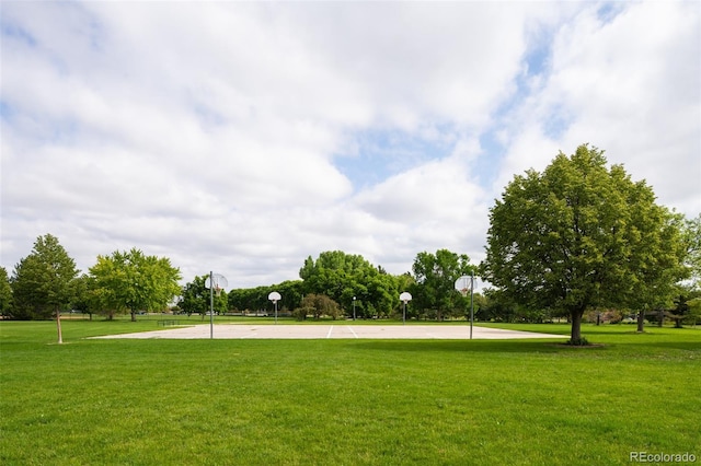7777 E 23rd Ave Unit 1202, Denver, CO 80238 - view of home's community with community basketball court and a lawn