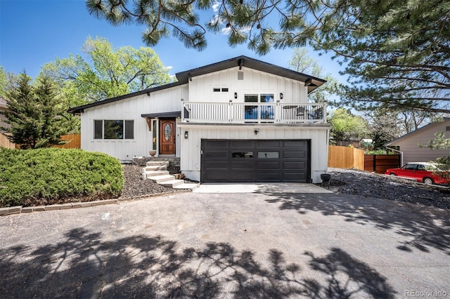 1021 Pioneer Ln, Colorado Springs, CO 80904 - photo 1