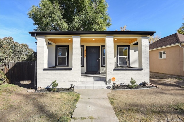 view of front of property with covered porch