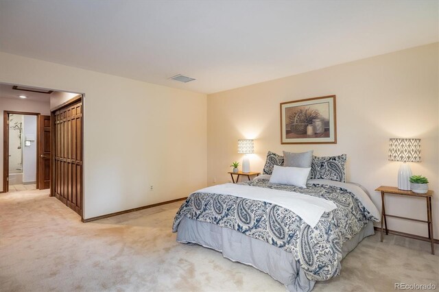 4936 Clubhouse Cir, Boulder, CO 80301 - bedroom featuring light carpet