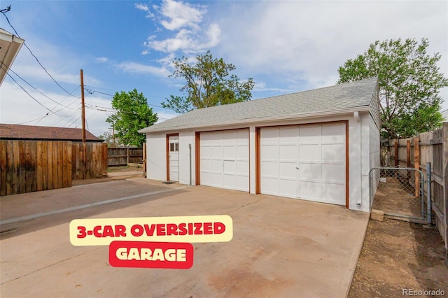8110 Ivy St, Commerce City, CO 80022 - view of detached garage