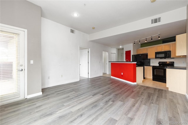 15475 Andrews Dr Unit 208, Denver, CO 80239 - photo 13