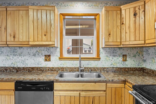 2007 Virginia St, Idaho Springs, CO 80452 - photo 10