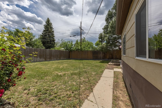 1099 Wheeling St, Aurora, CO 80011 - view of fenced backyard