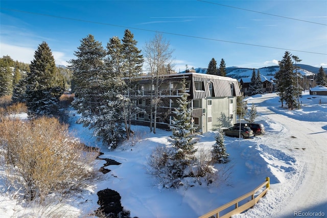 exterior space with a mountain view