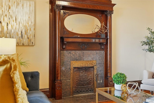 living area featuring a fireplace