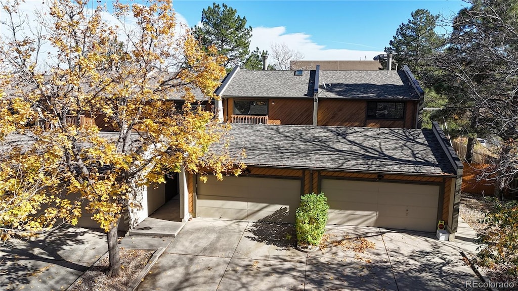 view of front of home featuring a garage