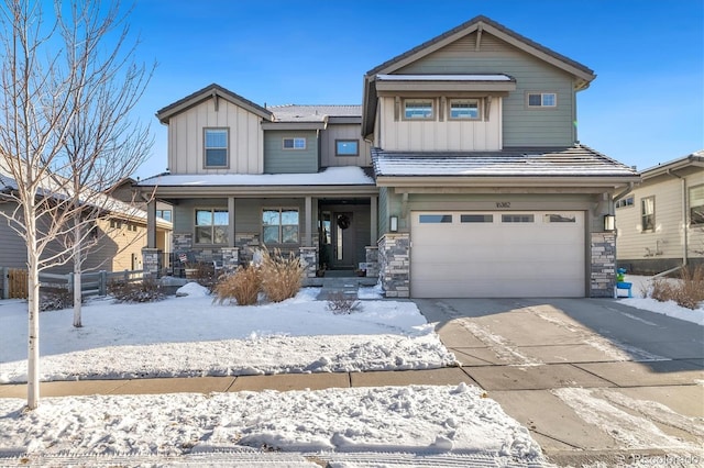 view of front of house featuring a garage