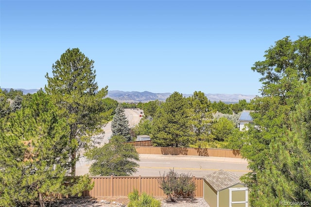 9385 Pepperwood Ln, Highlands Ranch, CO 80126 - mountain view