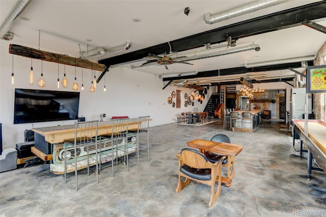 garage featuring ceiling fan