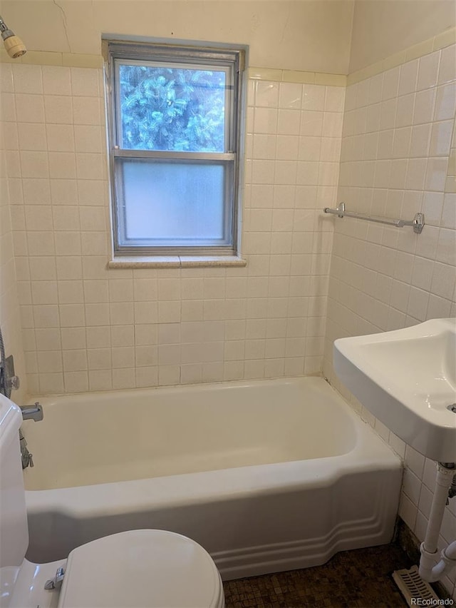 4209 Perry St, Denver, CO 80212 - full bathroom with  shower combination