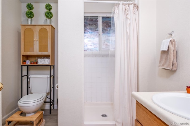 6245 Fencerail Hts, Colorado Springs, CO 80919 - full bath featuring tiled shower and vanity