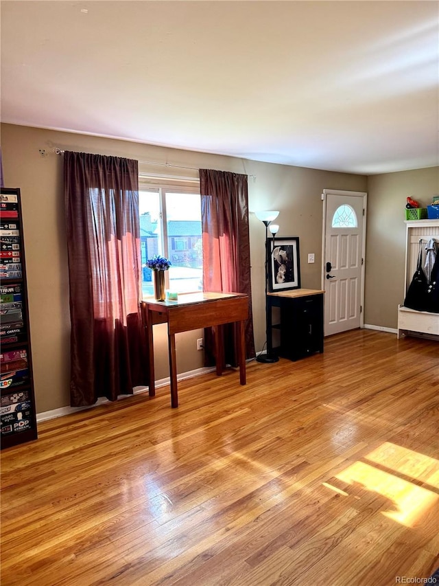 6616 S Lincoln St, Centennial, CO 80121 - entrance foyer featuring light wood-type flooring