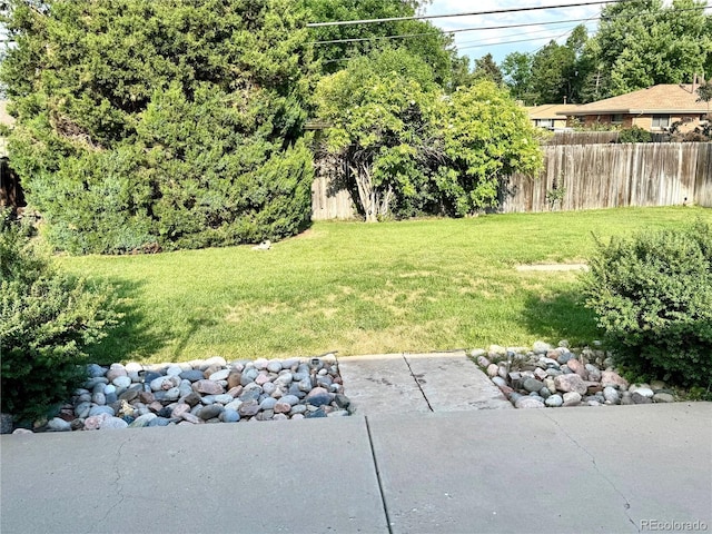 6616 S Lincoln St, Centennial, CO 80121 - view of yard featuring a patio