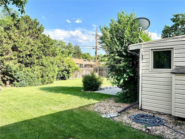 6616 S Lincoln St, Centennial, CO 80121 - view of yard