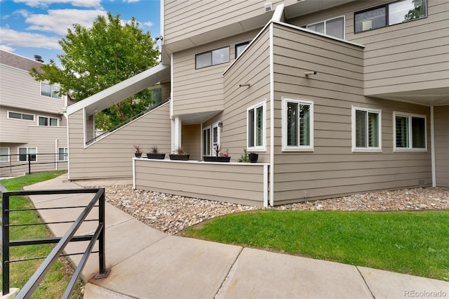12476 W Nevada Pl Unit 105, Lakewood, CO 80228 - photo 1