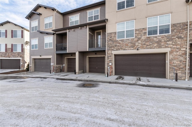 view of townhome / multi-family property