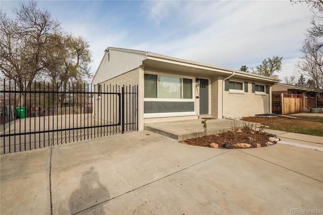 8511 Cherry Ln, Westminster, CO 80031 - photo 2