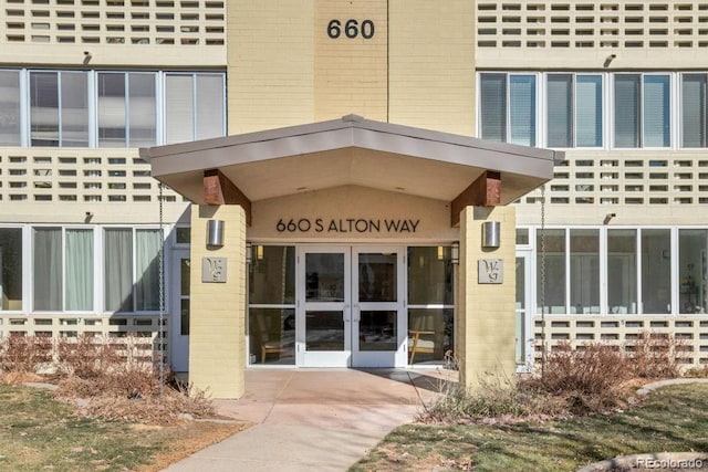 view of entrance to property