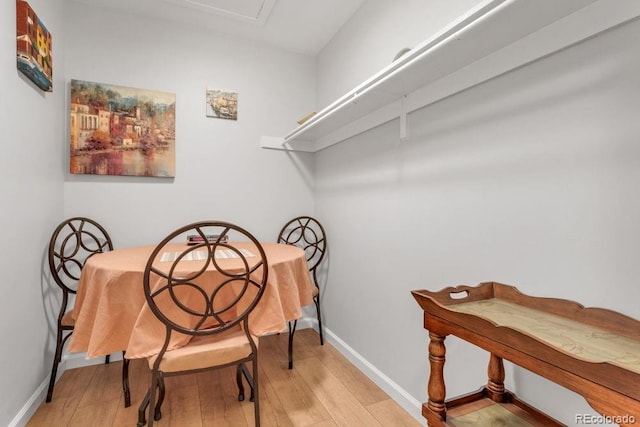 dining room with light hardwood / wood-style flooring