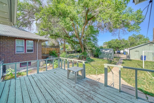 2226 N Greenwood St, Pueblo, CO 81003 - view of deck