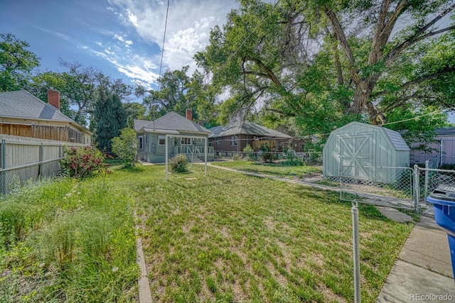 2226 N Greenwood St, Pueblo, CO 81003 - view of yard