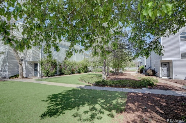 11115 E Alameda Ave Unit 201, Aurora, CO 80012 - view of yard