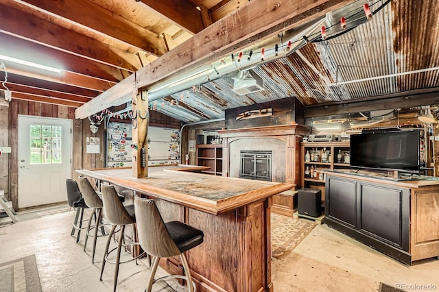 6646 S Fundy Ct, Centennial, CO 80016 - kitchen featuring concrete floors and a breakfast bar